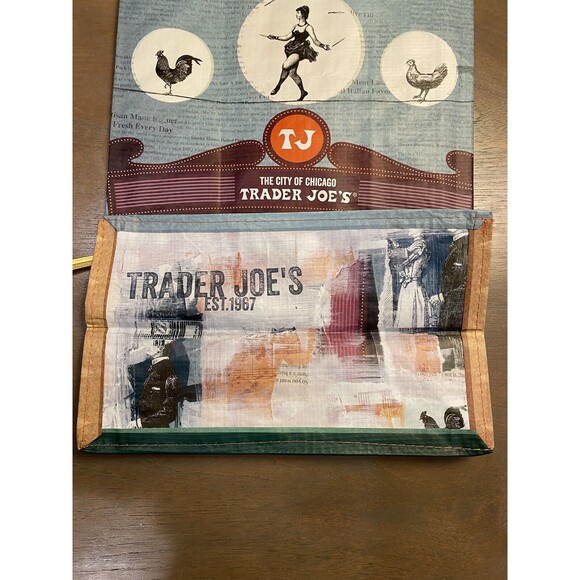 Trader Joe’s Bag CHICAGO Reusable NEW Grocery Shopping Gr8 Gift Ships Fast - Picture 7 of 7